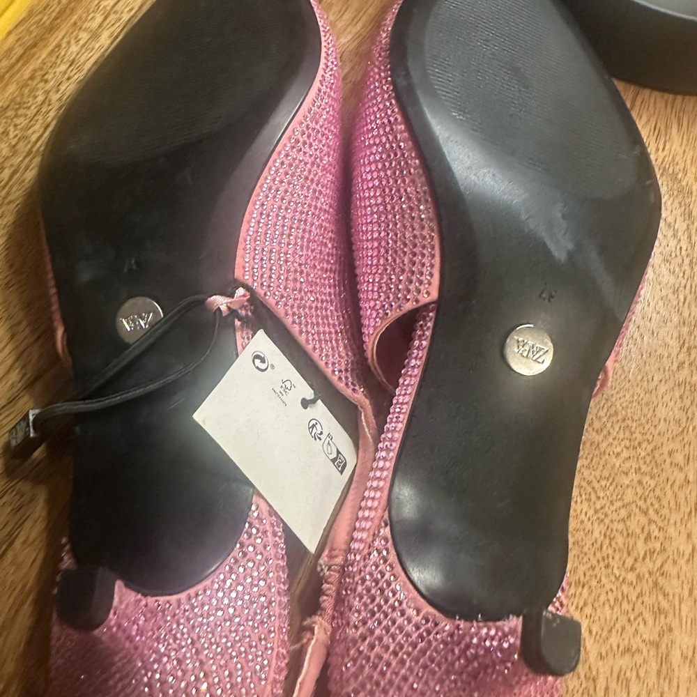 RARE! NWT 🏷️ KITTEN HEEL SLINGBACK SHOES - Picture 4 of 4